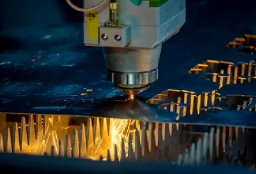 Cắt Laser